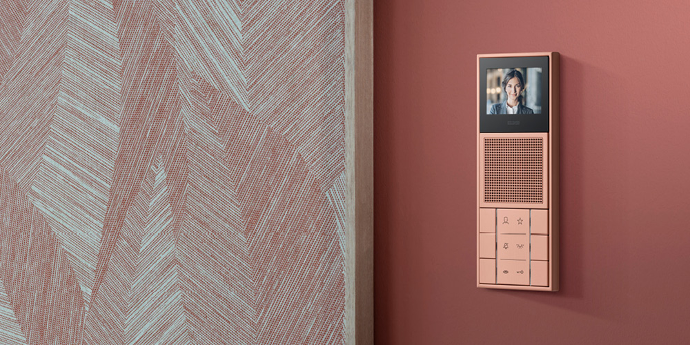 JUNG Türkommunikation bei EGATECH GmbH in Pirna